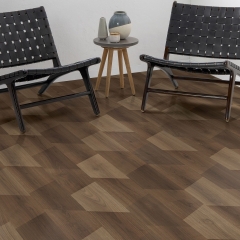 Egger PRO design GREENTec, 7,5/33 Classic, EPD037 Ořech Bedollo kreativní
