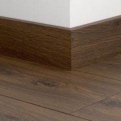 Quick-Step soklová lišta, 5800 Dub arašídově hnědý, 77x14mm