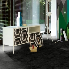 Parador Trendtime 4, Painted black, V4