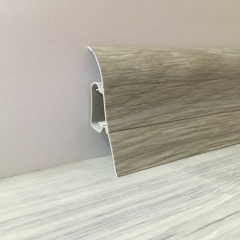 Tento dekor lišty je doporučený k podlaze Primero / Primero Click k dekoru 24935 Dub Malovaný (dekor je velice podobný, nikoliv totožný)