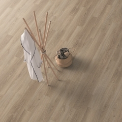 Egger PRO, 8/32 Classic (2018-20), EPL102 Dub Amiens světlý, V4