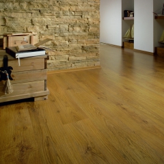 Meister LC 50 Dub antik 6065 - interiér