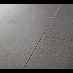 Quick-Step Ambient Rigid Click Plus V4, Výrazná středně šedá, RAMCP40138